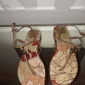Tory Burch floral sandals!